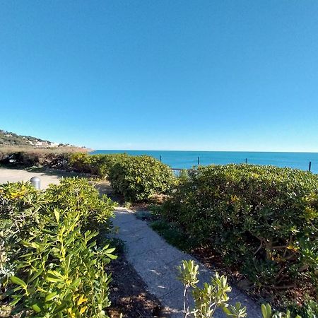 40 M², 1Ere Ligne Mer, Dernier Etage Avec Ascenseur แซ็ต ภายนอก รูปภาพ