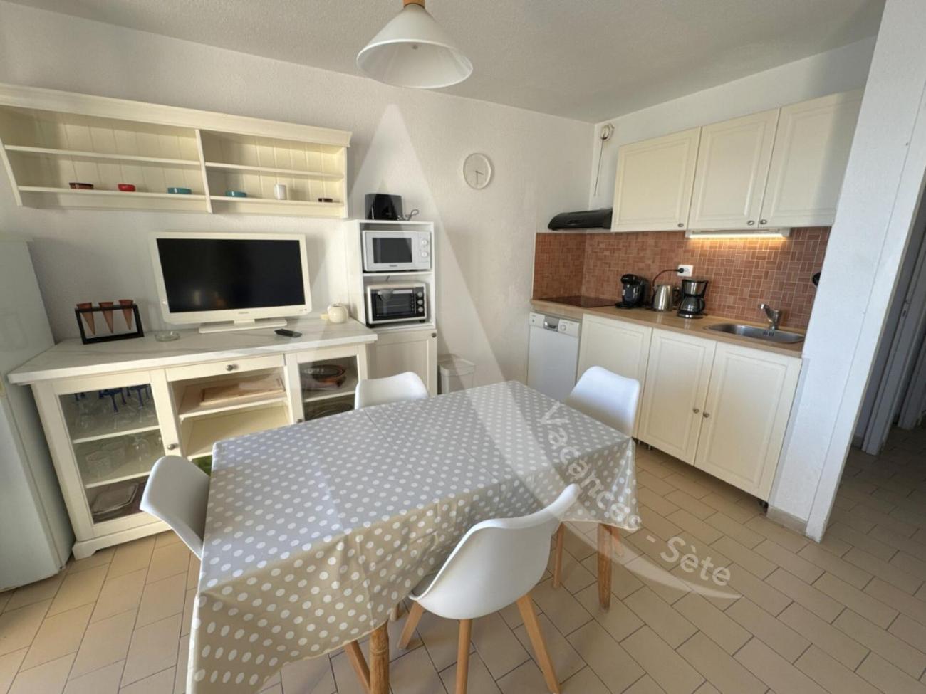 40 M², 1Ere Ligne Mer, Dernier Etage Avec Ascenseur แซ็ต ภายนอก รูปภาพ
